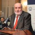 ο Μιχάλης Μπαχαράκης σε τιμητική για το έργο του εκδήλωση του Συνδέσμου Φροντιστών Βορείου Ελλάδος
